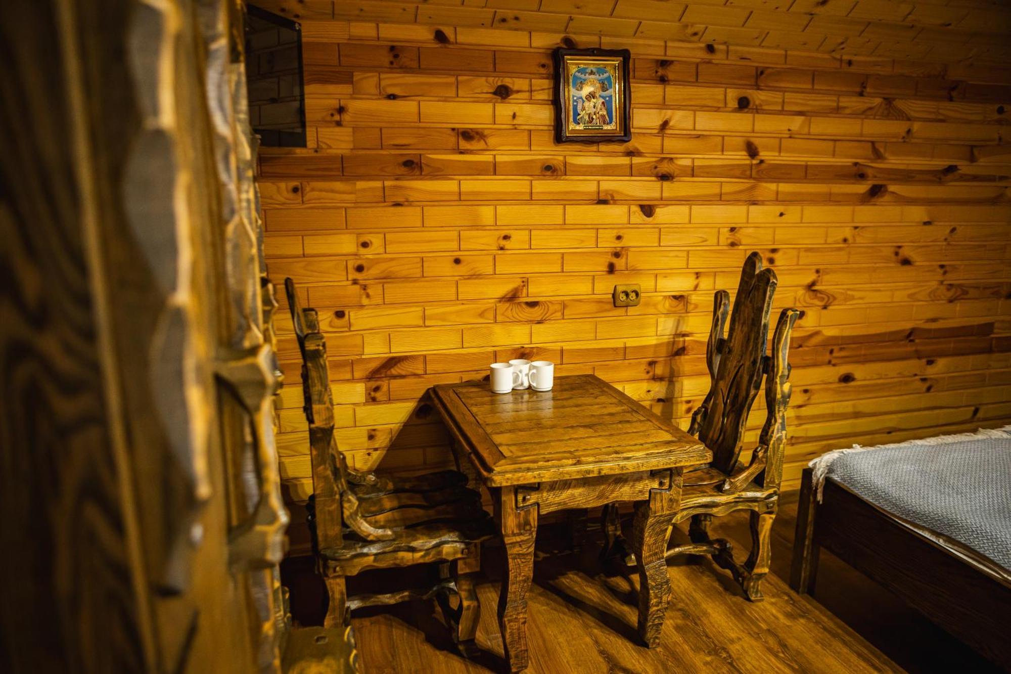 Hotel Zatyshok Nad Prutom Bukovel Esterno foto