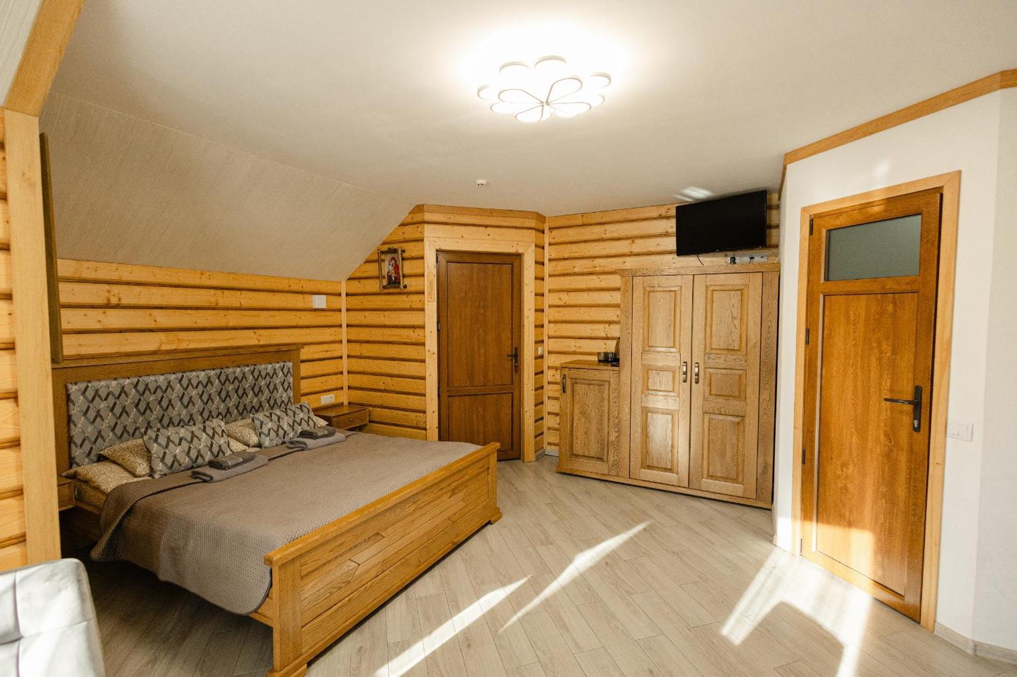 Hotel Zatyshok Nad Prutom Bukovel Esterno foto