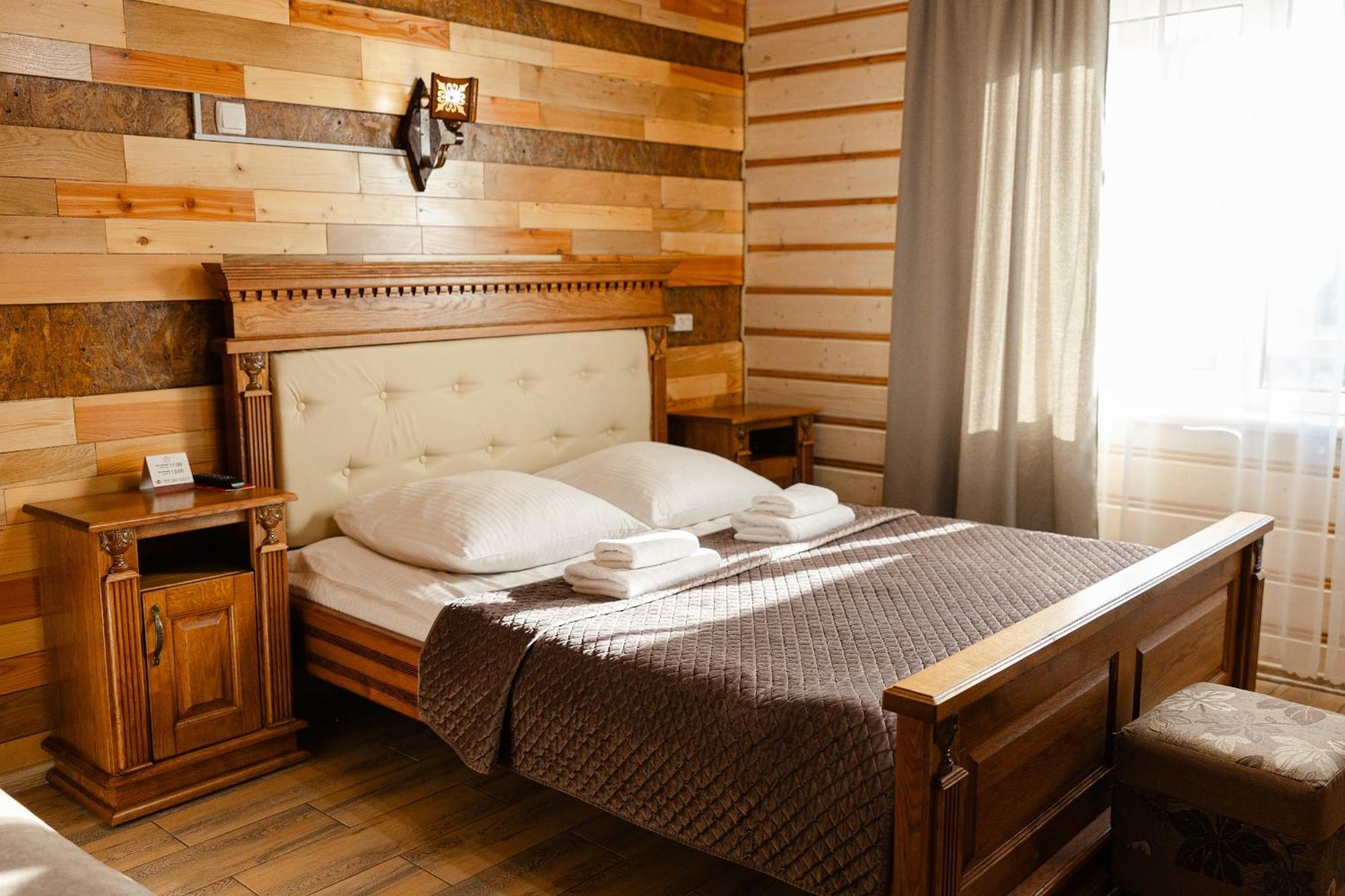 Hotel Zatyshok Nad Prutom Bukovel Esterno foto