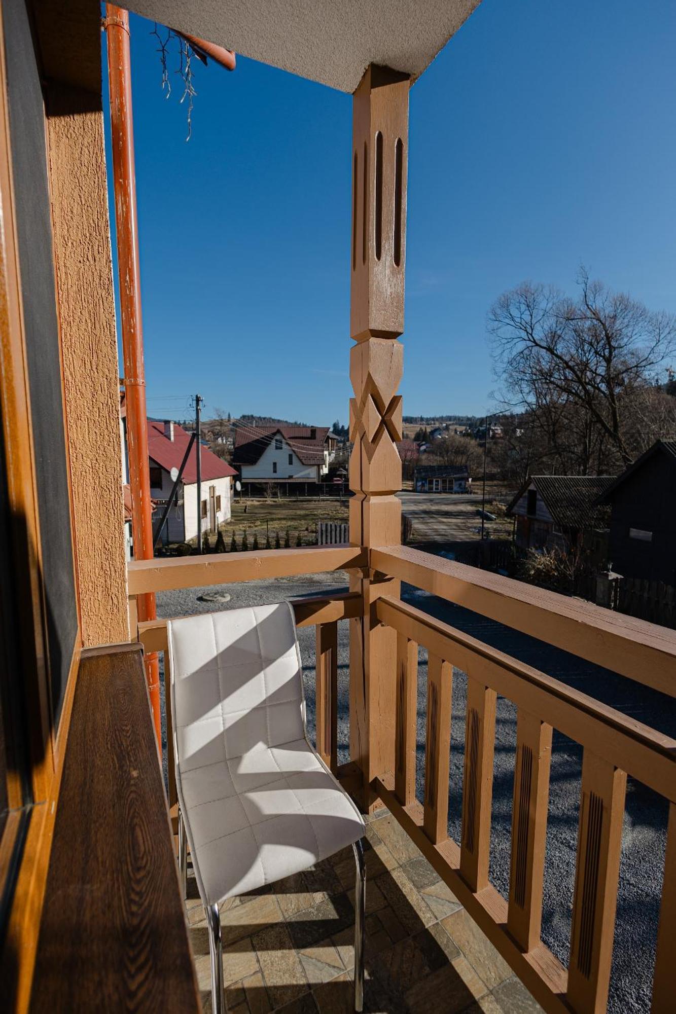 Hotel Zatyshok Nad Prutom Bukovel Esterno foto