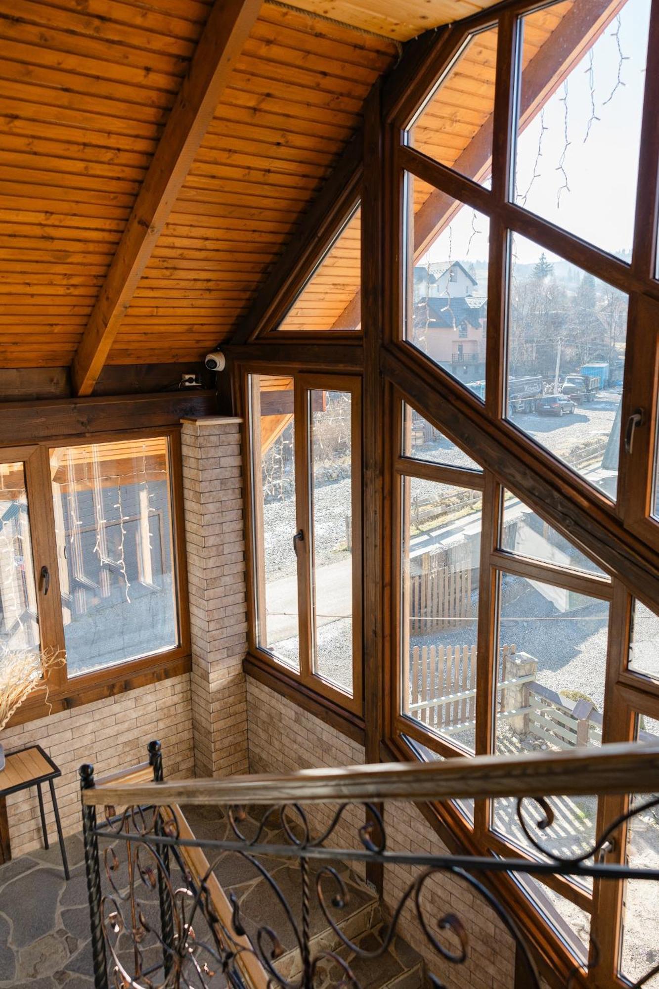 Hotel Zatyshok Nad Prutom Bukovel Esterno foto