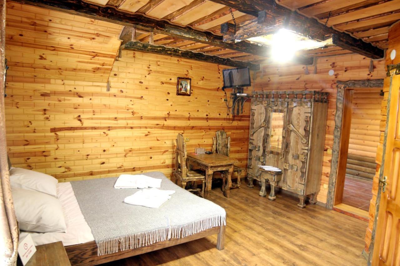 Hotel Zatyshok Nad Prutom Bukovel Esterno foto